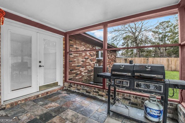 1046 Live Oak Drive, Hinesville, GA 31313