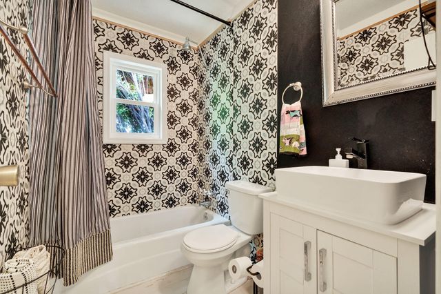 811 Tennal Street, Athens, TN 37303