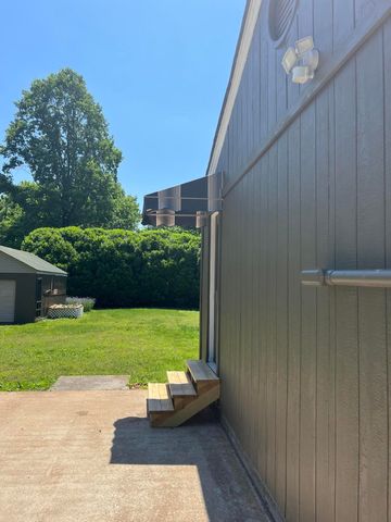 811 Tennal Street, Athens, TN 37303