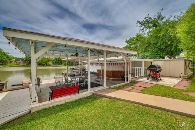 2528 Sleepy Hollow Road, San Angelo, TX 76904