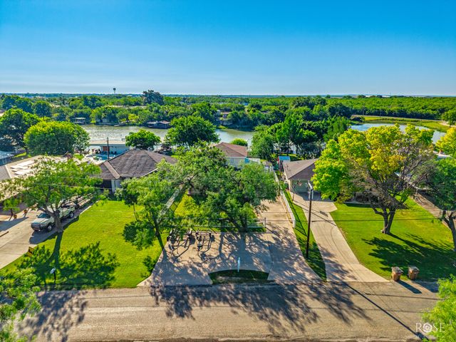 2528 Sleepy Hollow Road, San Angelo, TX 76904