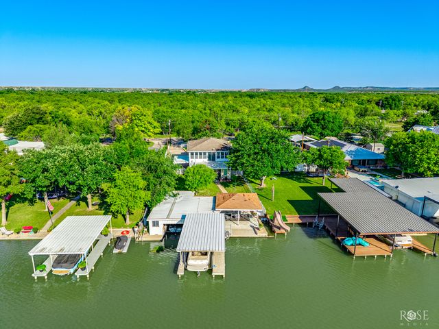 2528 Sleepy Hollow Road, San Angelo, TX 76904