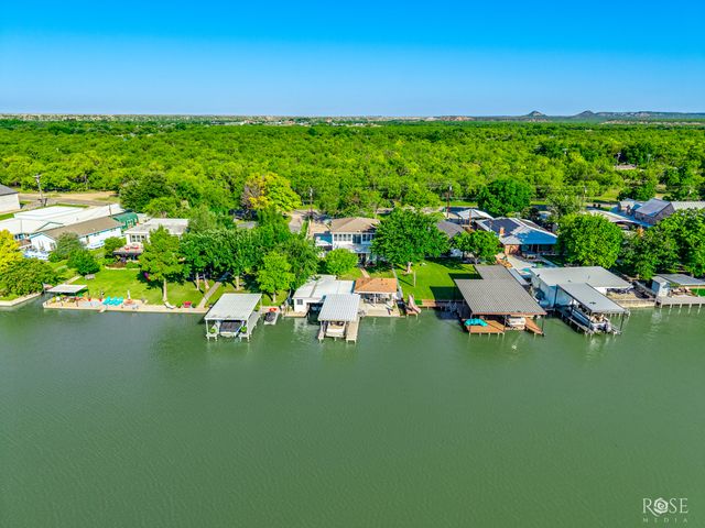 2528 Sleepy Hollow Road, San Angelo, TX 76904