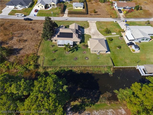 375 Parker Street NE, Lake Placid, FL 33852