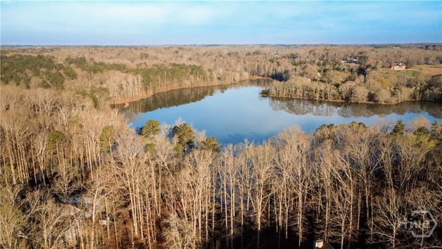 564 Bear Creek Lane, Bogart, GA 30622