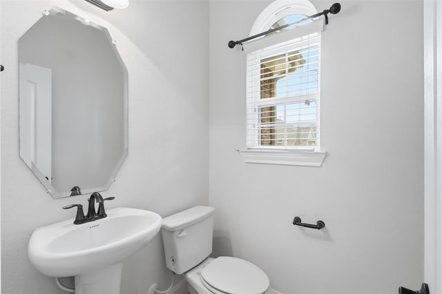 3226 Explorer Way, Conroe, TX 77301