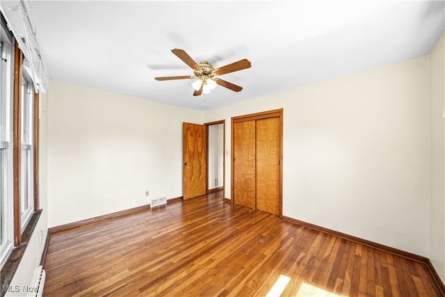 982 W Garfield Road, Aurora, OH 44202