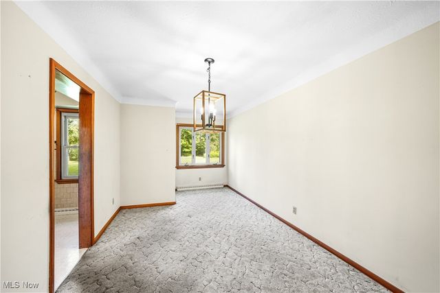 982 W Garfield Road, Aurora, OH 44202