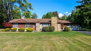 982 W Garfield Road, Aurora, OH 44202