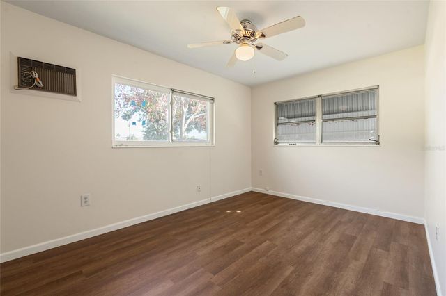 10570 127TH AVENUE, Largo, FL 33773