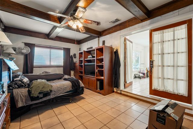 10570 127TH AVENUE, Largo, FL 33773