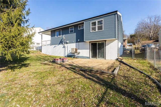 3939 Hawthorn Drive, Imperial, MO 63052