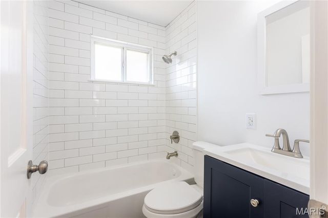 3939 Hawthorn Drive, Imperial, MO 63052