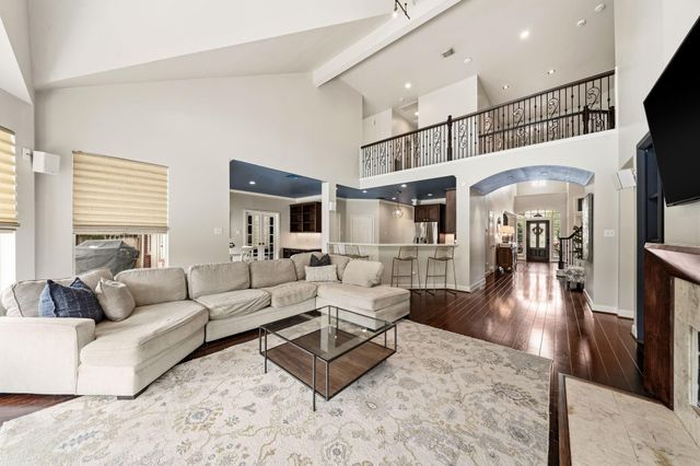 8507 Forest Lane, Sugar Land, TX 77479