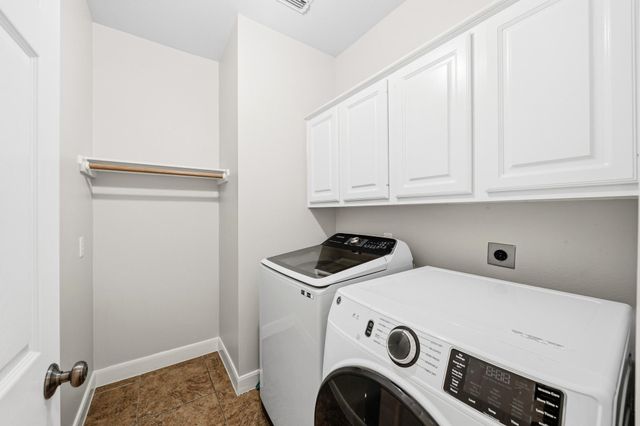 8507 Forest Lane, Sugar Land, TX 77479