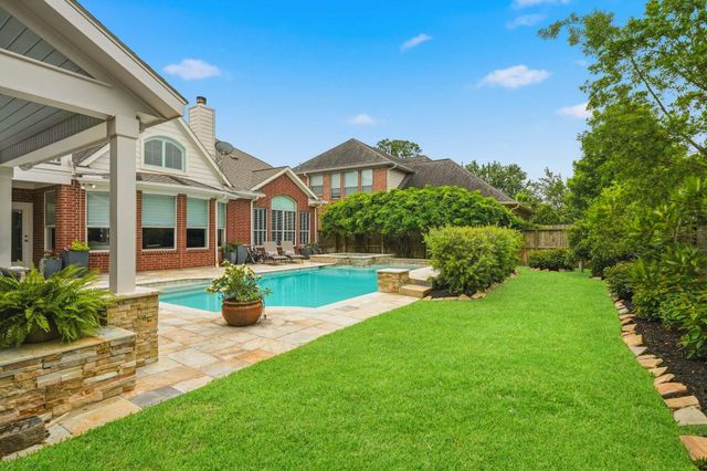 8507 Forest Lane, Sugar Land, TX 77479