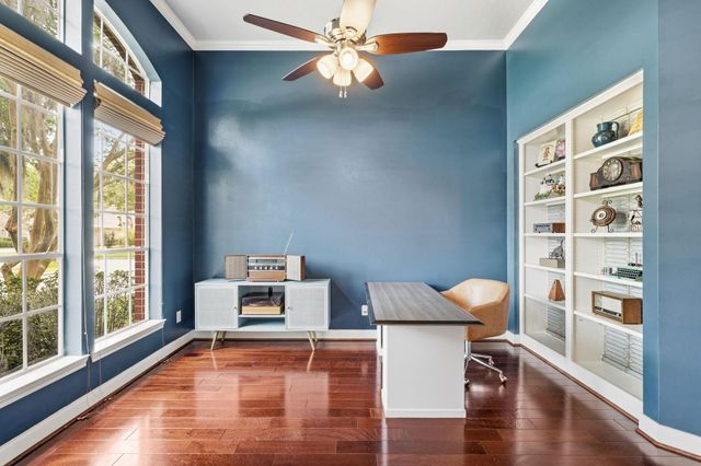 8507 Forest Lane, Sugar Land, TX 77479