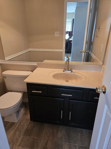 1203 White Drive, Cedar Hill, TX 75104