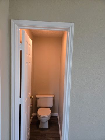 1203 White Drive, Cedar Hill, TX 75104