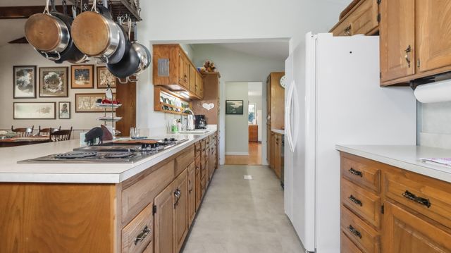 136 Looney Lane, Pontiac, MO 65729