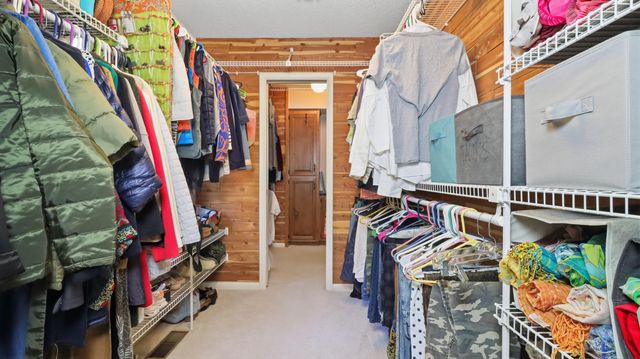 136 Looney Lane, Pontiac, MO 65729