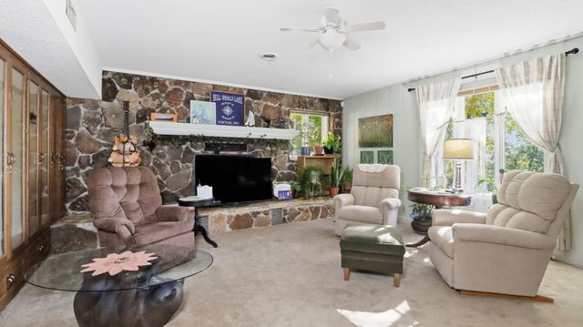 136 Looney Lane, Pontiac, MO 65729