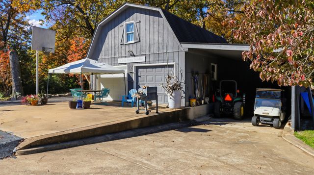 136 Looney Lane, Pontiac, MO 65729