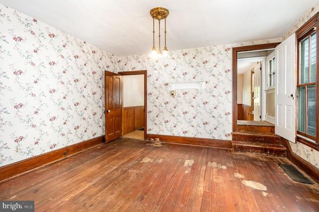 548 NELSON STREET, Chambersburg, PA 17201