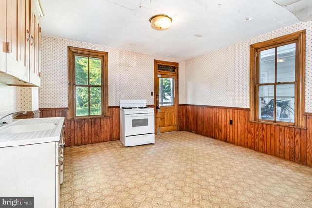 548 NELSON STREET, Chambersburg, PA 17201