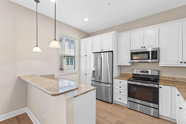 6030 YEATS MANOR DRIVE 105, Tampa, FL 33616
