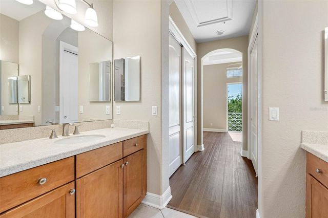 6030 YEATS MANOR DRIVE 105, Tampa, FL 33616