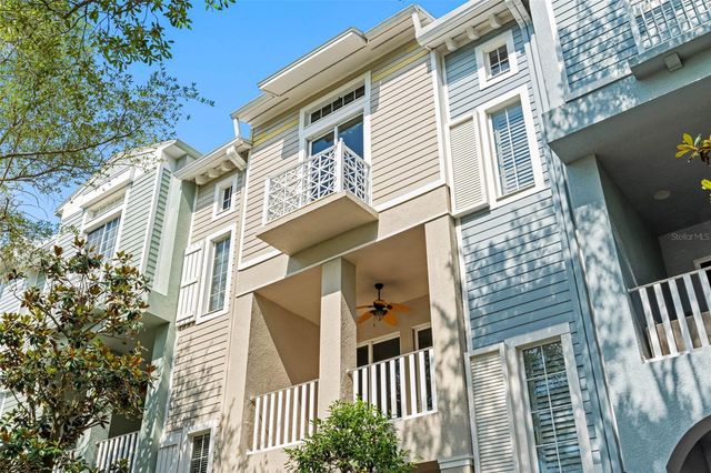 6030 YEATS MANOR DRIVE 105, Tampa, FL 33616
