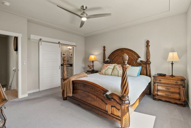 5718 N Vista Park Dr, Spokane, WA 99217