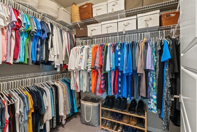 5718 N Vista Park Dr, Spokane, WA 99217