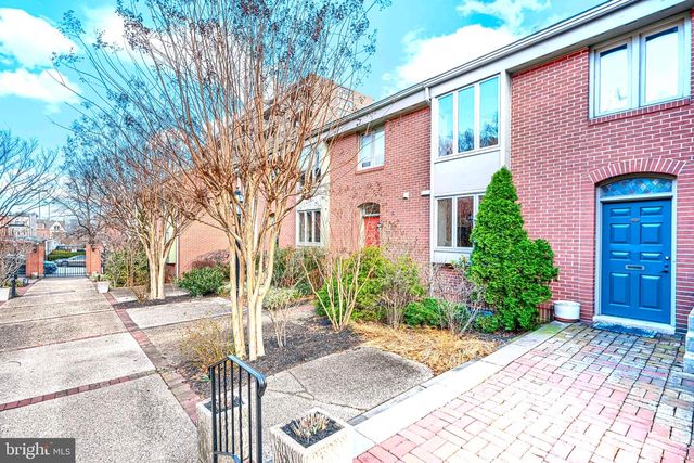 211 BOLTON PL, Baltimore, MD 21217