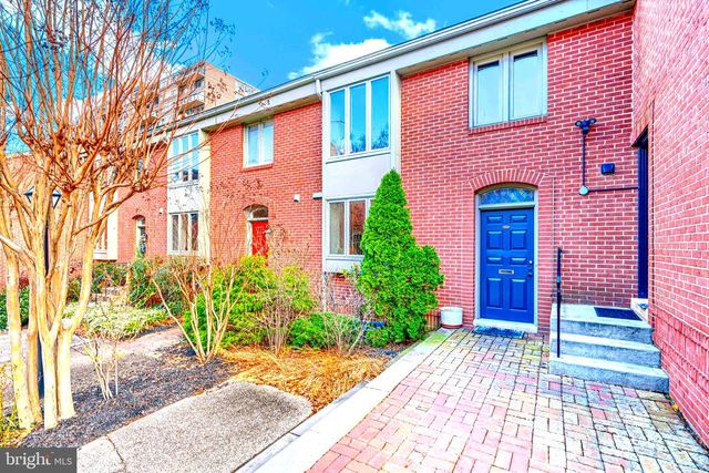 211 BOLTON PL, Baltimore, MD 21217