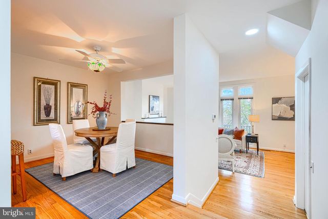 211 BOLTON PL, Baltimore, MD 21217