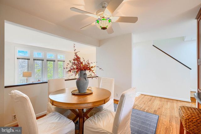 211 BOLTON PL, Baltimore, MD 21217