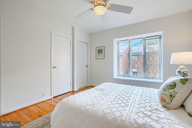 211 BOLTON PL, Baltimore, MD 21217