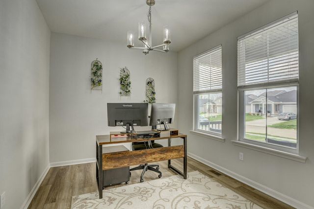 605 Blanda Court, Walton, KY 41094