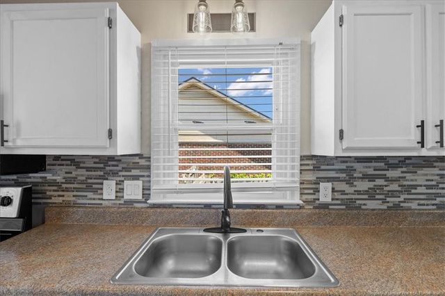 5695 Juneberry Lane, Fayetteville, NC 28304