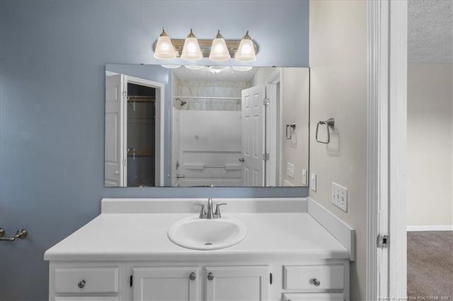 5695 Juneberry Lane, Fayetteville, NC 28304