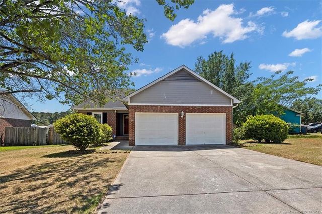 5695 Juneberry Lane, Fayetteville, NC 28304