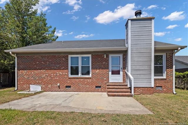 5695 Juneberry Lane, Fayetteville, NC 28304