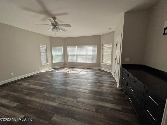 552 ARTHUR MOORE Drive, Green Cove Springs, FL 32043