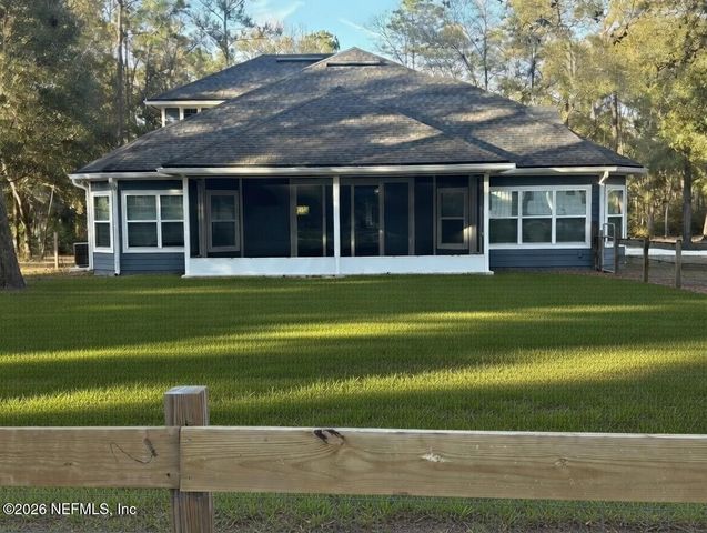 552 ARTHUR MOORE Drive, Green Cove Springs, FL 32043