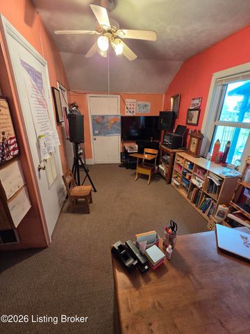 3981 Woodlawn Rd, Bardstown, KY 40004