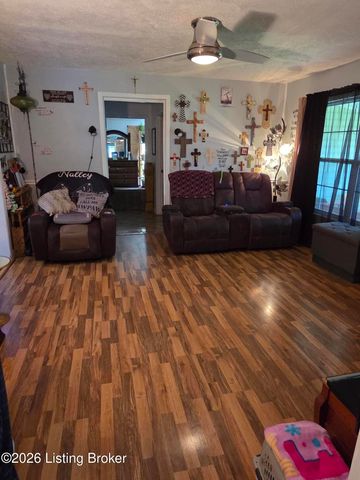 3981 Woodlawn Rd, Bardstown, KY 40004