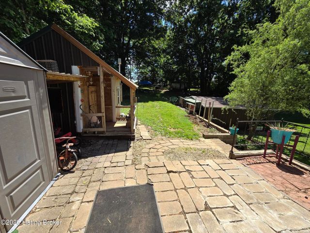3981 Woodlawn Rd, Bardstown, KY 40004