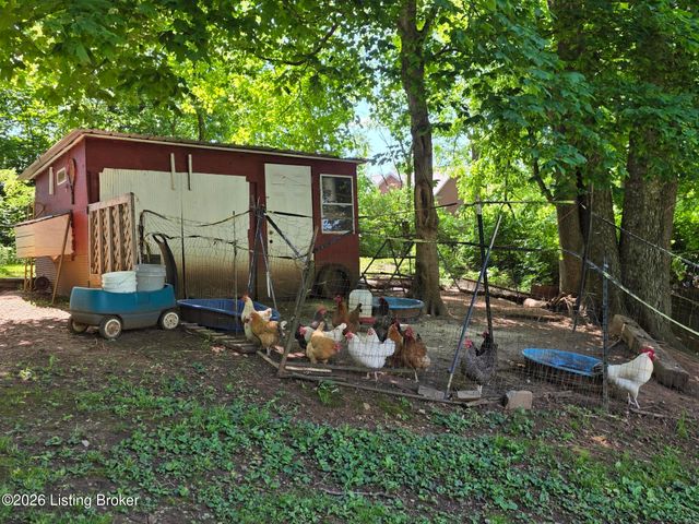 3981 Woodlawn Rd, Bardstown, KY 40004